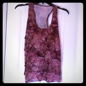 Cute ruffled tank top